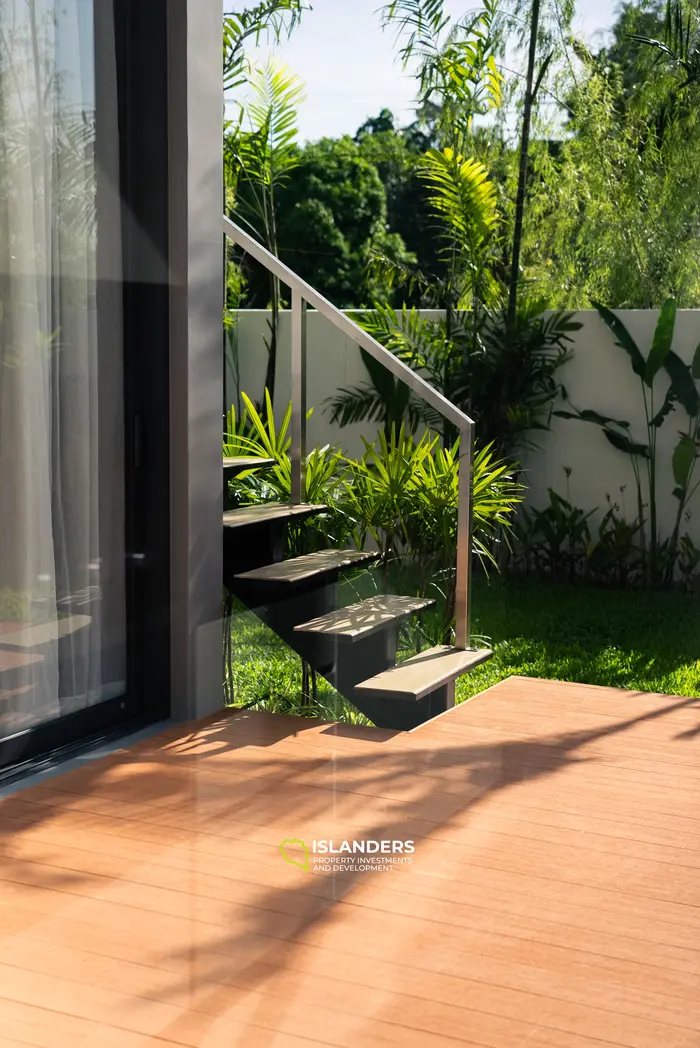 Luxurious Villa with Pool View in Phuket