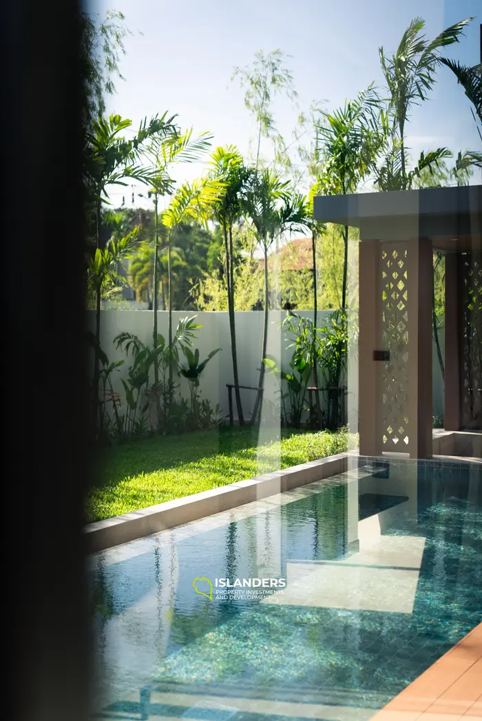 Luxurious Villa with Pool View in Phuket