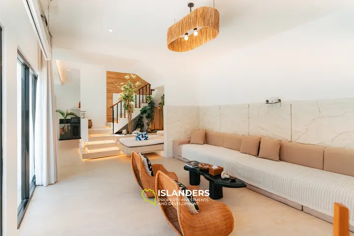 Luxurious Jungle View Villa in Bali