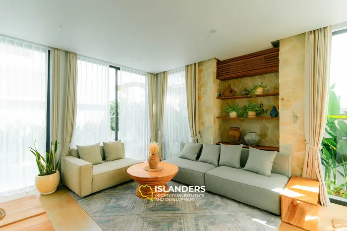 Вилла с крышей и видом на океан в Пекату