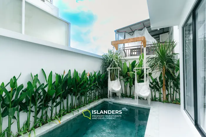 Вилла с крышей и видом на океан в Пекату