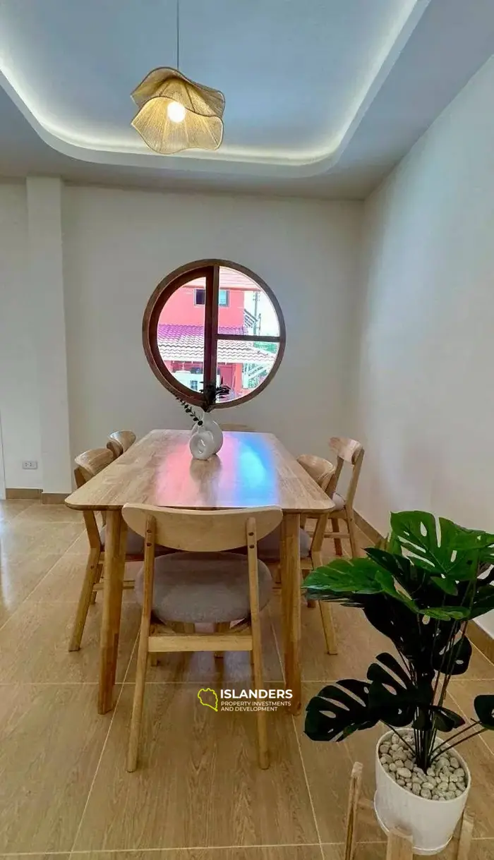 3 bdrm townhouse a few minutes' drive from the island's attractions (Chaweng)