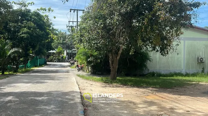 Exquisite Lease Opportunity: Serene Jungle Retreat in Koh Phangan