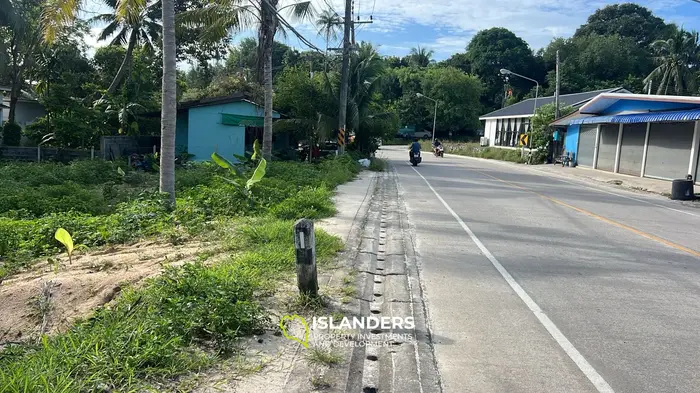 Exclusive Lease Opportunity: Lush Land in Koh Phangan's Hinkong