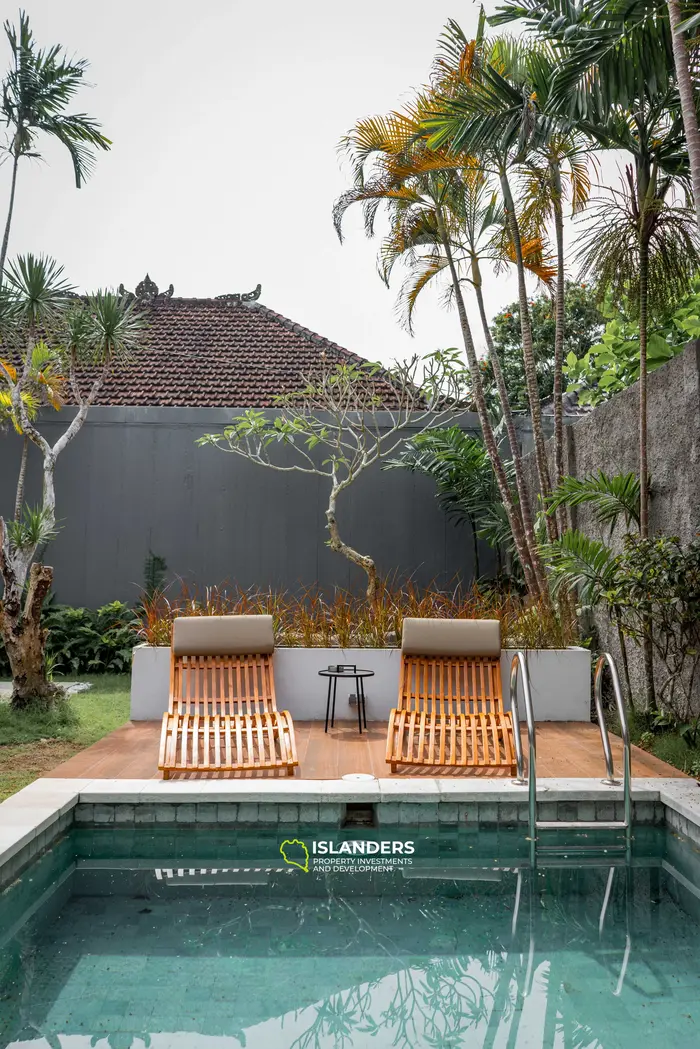 ウンガサンの美しい庭があるトロピカルヴィラ