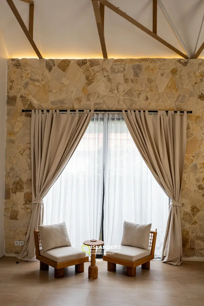 ウンガサンの美しい庭があるトロピカルヴィラ