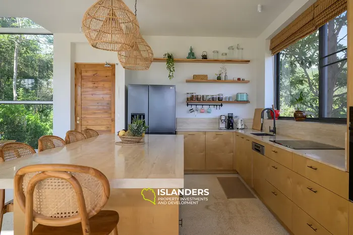 Colección de dos villas premium con vista al mar y a las montañas