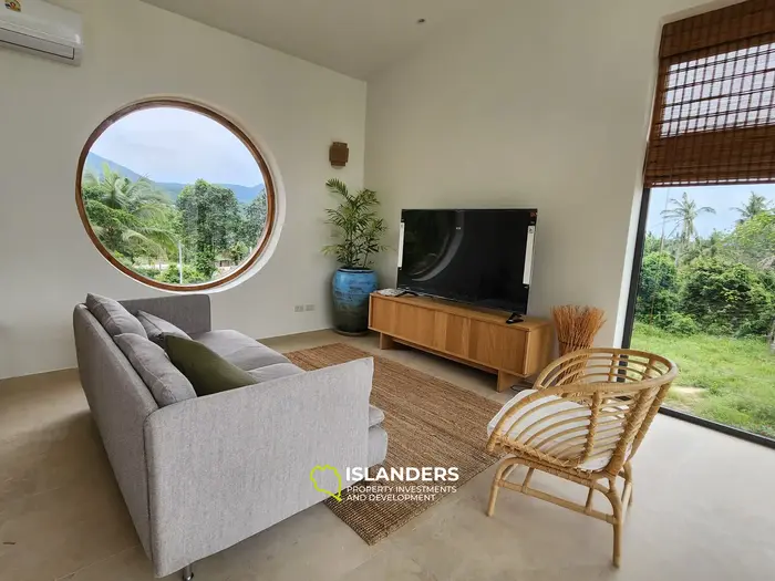 Colección de dos villas premium con vista al mar y a las montañas