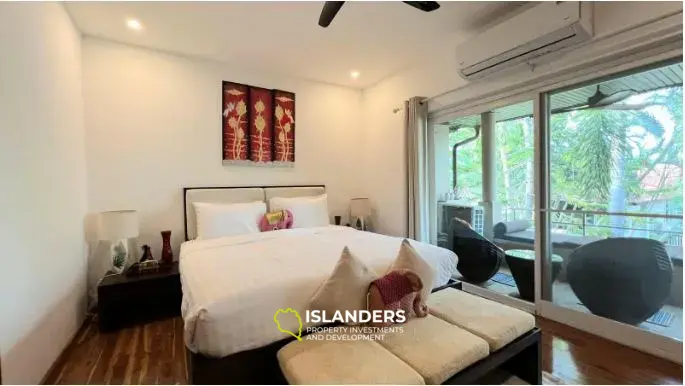 Двухэтажный таунхаус с 2 спальнями в комплексе с тропическими садами и общим бассейном (Банграк)