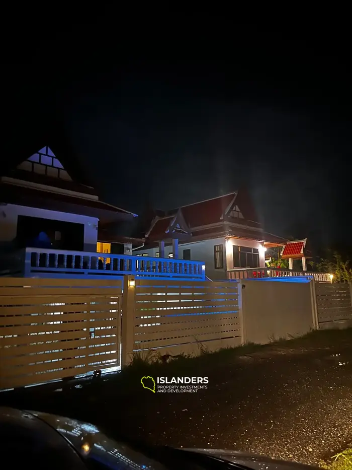Villa de piscine confortable de 2 chambres dans une région pittoresque de l'île (Cheong Mon)