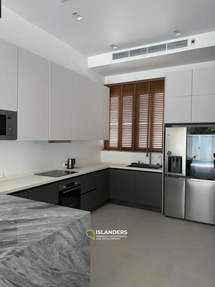 3-спальная вилла с бассейном для комфортной жизни на ISLANDERS (Маенам)