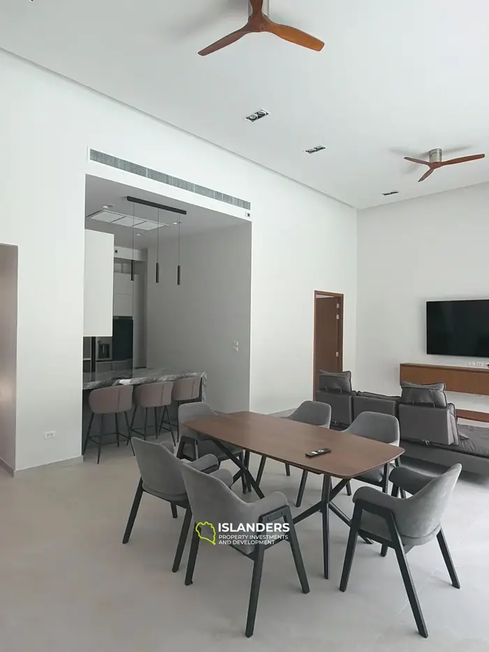 3-спальная вилла с бассейном для комфортной жизни на ISLANDERS (Маенам)