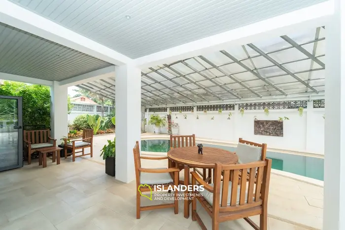 Spacious 4-bdrm pool villa after a complete renovation (Plai Laem)