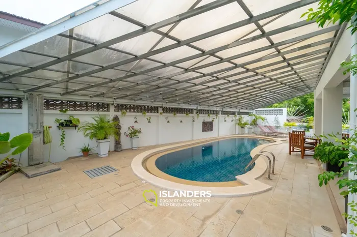 Spacious 4-bdrm pool villa after a complete renovation (Plai Laem)