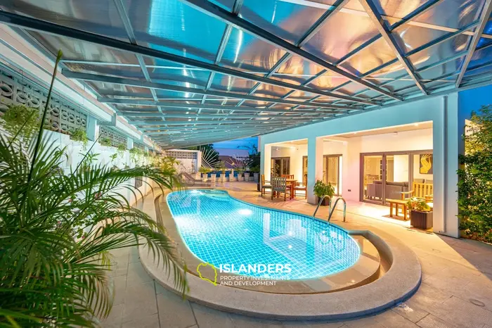 Spacious 4-bdrm pool villa after a complete renovation (Plai Laem)