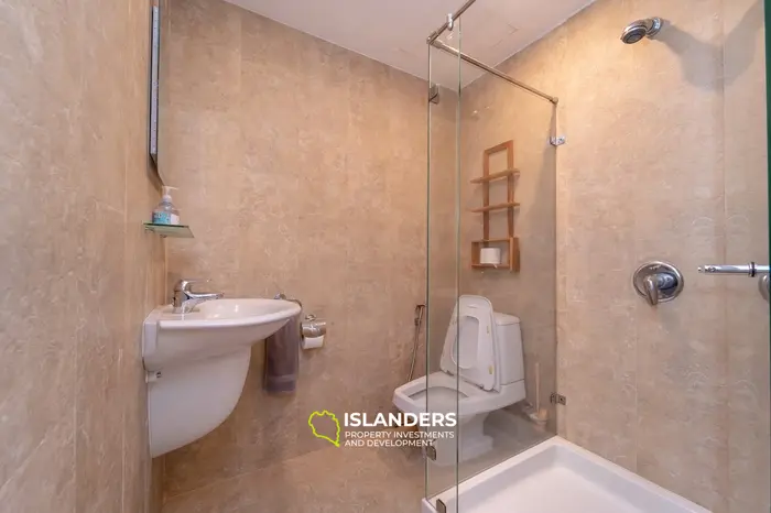 Spacious 4-bdrm pool villa after a complete renovation (Plai Laem)