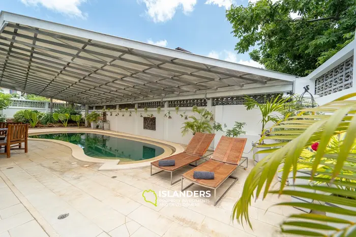 Spacious 4-bdrm pool villa after a complete renovation (Plai Laem)