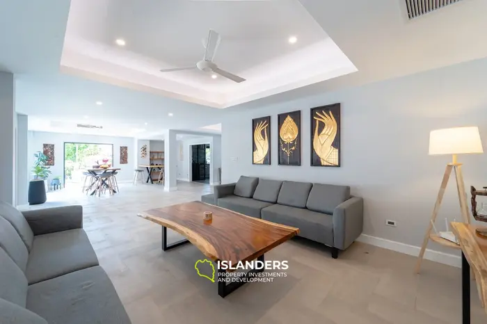 Spacious 4-bdrm pool villa after a complete renovation (Plai Laem)