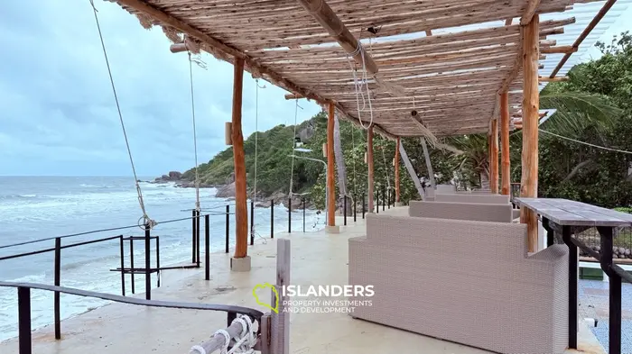 ✨ Beachfront Hotel for Sale at Haad Rin, Koh Phangan — Fully Licensed & Ready-to-Operate