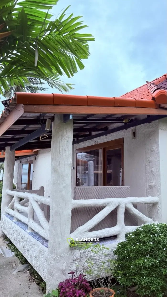 ✨ Beachfront Hotel for Sale at Haad Rin, Koh Phangan — Fully Licensed & Ready-to-Operate