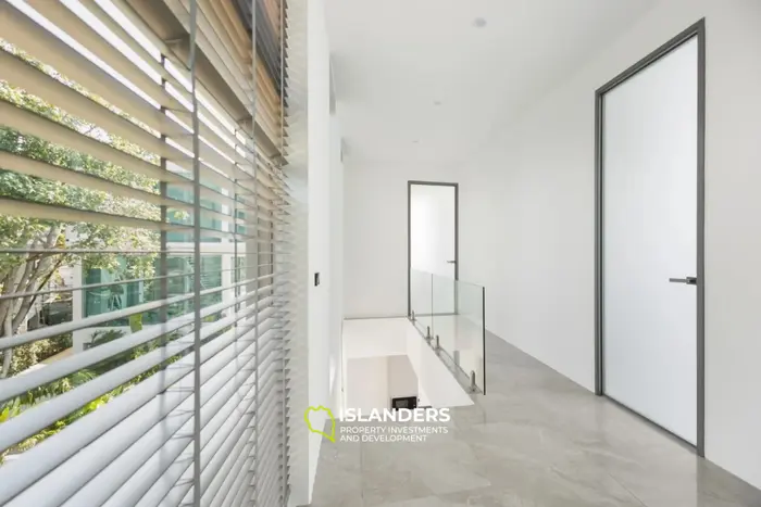 Изысканная вилла с видом на море в аренду на Кох Пхангане