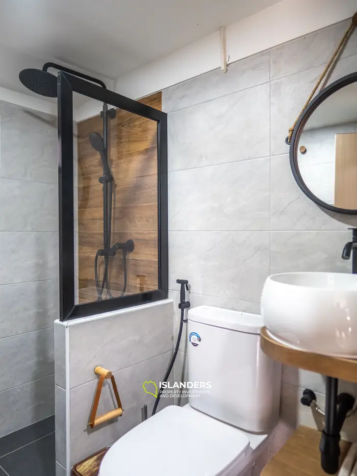 וילה עם חדר שינה אחד ובריכה במרחק הליכה מהחוף (מאנאם)