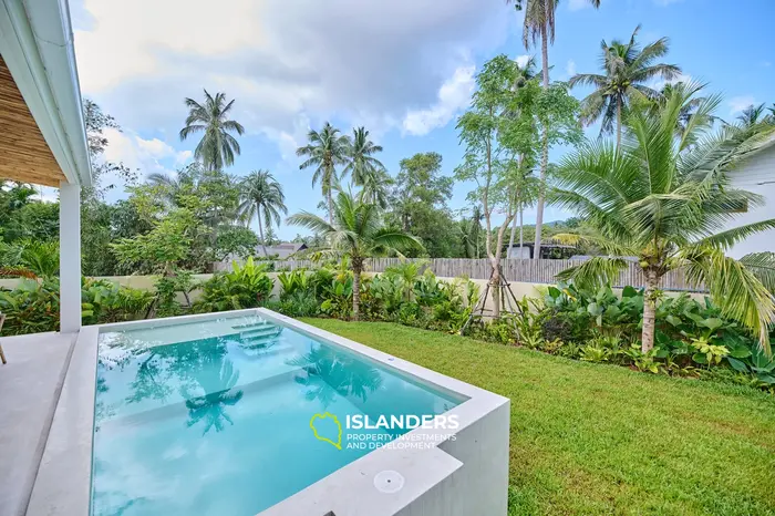 Contemporary 3-Bedroom Pool Villa on 640 sqm Land – Secure Ownership