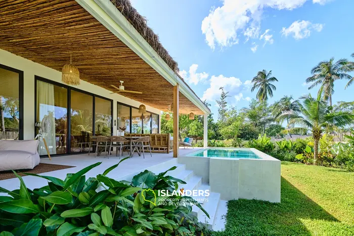 Contemporary 3-Bedroom Pool Villa on 640 sqm Land – Secure Ownership