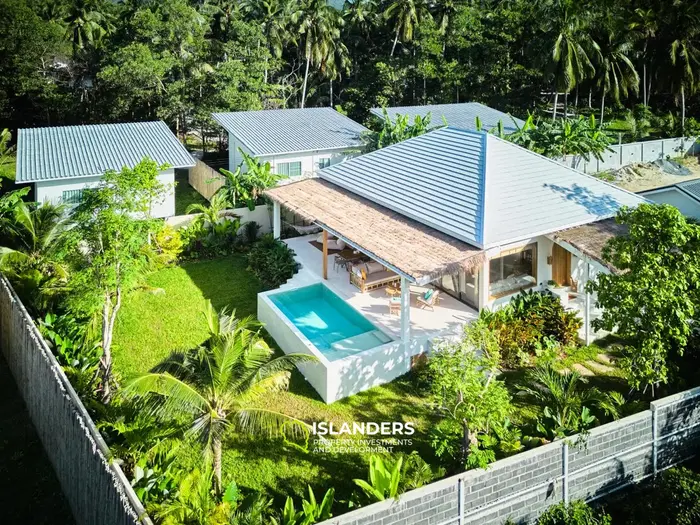 Contemporary 3-Bedroom Pool Villa on 640 sqm Land – Secure Ownership