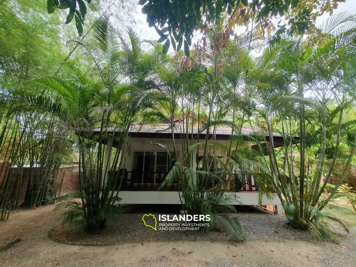 Casa acogedora de 2 habitaciones en Srithanu — Privacidad, espacio y vida tropical