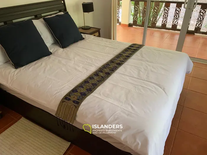 Casa acogedora de 2 habitaciones en Srithanu — Privacidad, espacio y vida tropical