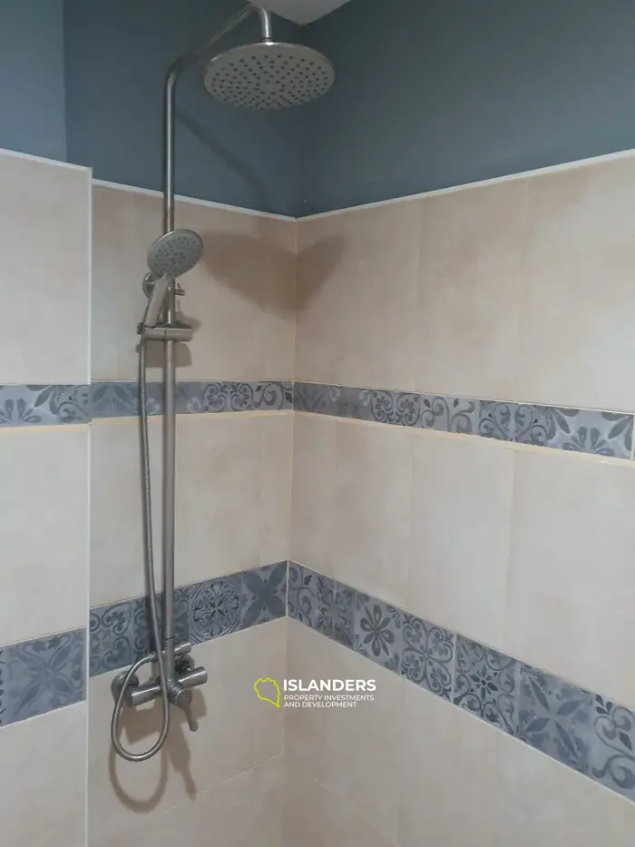 Casa acogedora de 2 habitaciones en Srithanu — Privacidad, espacio y vida tropical