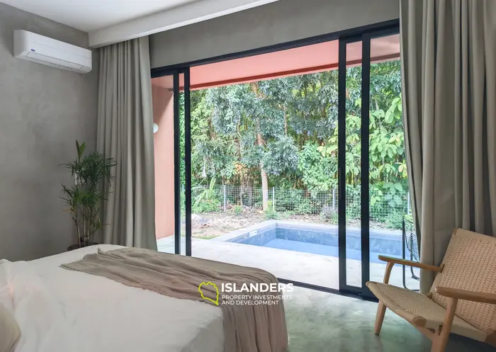 Brand new architect-designed Villa facing rubber forest