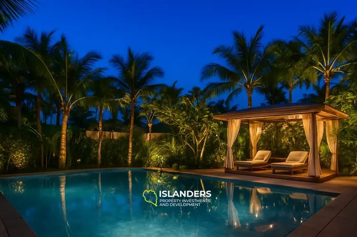 44 Fusion Villas Fase 2 en Da Nang, situado en una ubicación privilegiada que se extiende 300m a lo largo de la playa My Khe - Contacta a Hương al 0903407925.