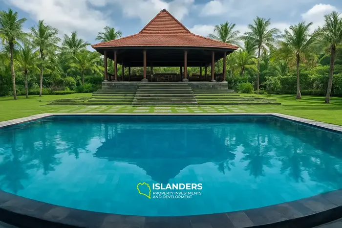 LIMITÉ ! VILLA SULTAN À VENDRE À BALI, ENTIEREMENT MEUBLÉE