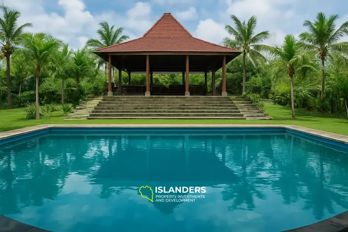 LUXURY VILLA NEAR THE CENTER OF UBUD BALI CITY