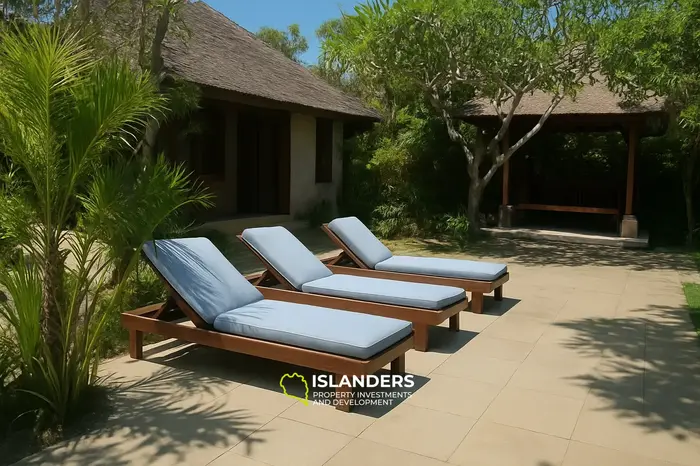 VILLA KLASIK MEWAH TOTALMENTE AMUEBLADA CON VISTA HERMOSA EN BUKIT JIMBARAN