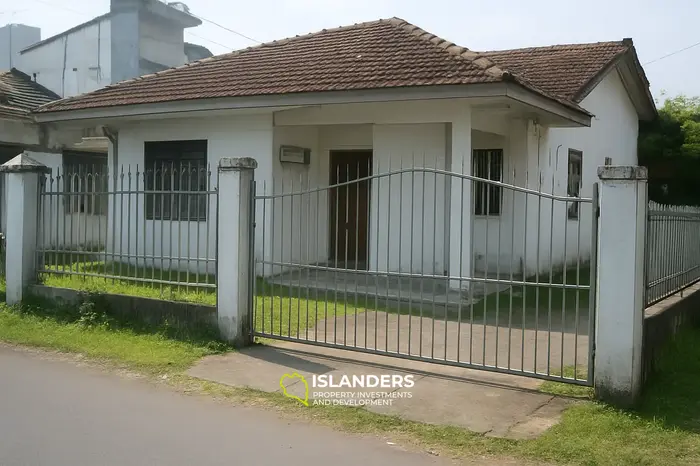 منزل فسيح مع حديقة بالقرب من مركز إبيسنتروم التجاري