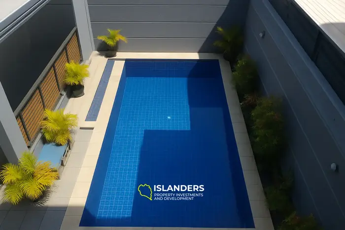 ZU VERKAUFEN VILLA MIT 2 STOCKWERKEN IN RAYA BATU LAYAR MATARAM LOMBOK, NUSA TENGGARA BARAT