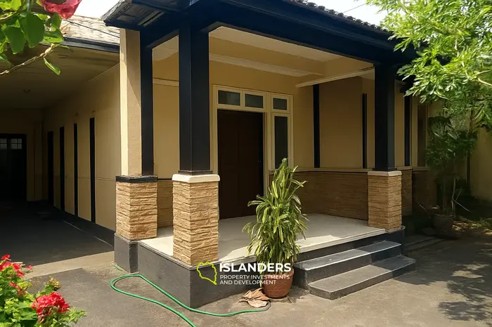 منزل في كاكرانغارا بالقرب من فندق القصر الذهبي