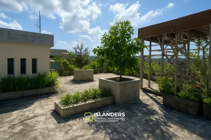 مبنى تجاري في مدينة ماتارام مثالي لفندق في المدينة