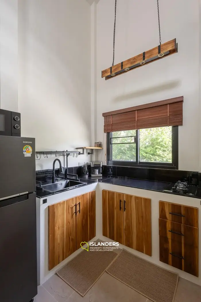 Great business/investment opportunity! Prime location