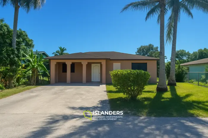 5 Bedrooms · 3 Bathrooms · 557.42 m² · Apartment