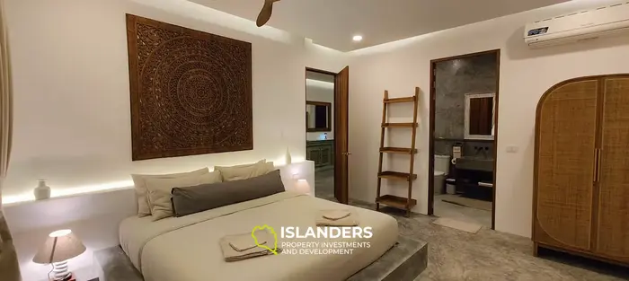 Stylish 2-Bedroom Pool Villa with Rooftop Sea View 