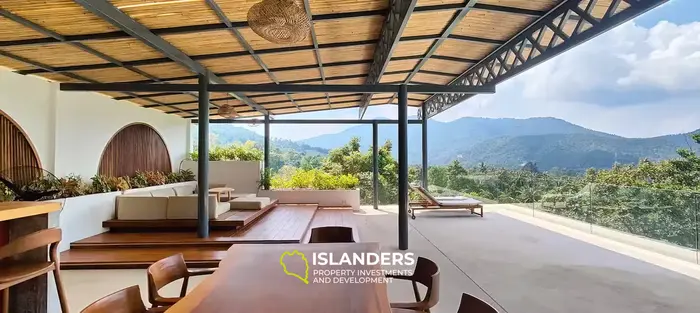 Stylish 2-Bedroom Pool Villa with Rooftop Sea View 