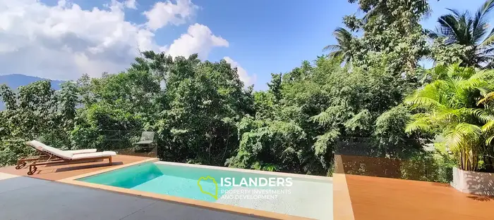 Stylish 2-Bedroom Pool Villa with Rooftop Sea View 