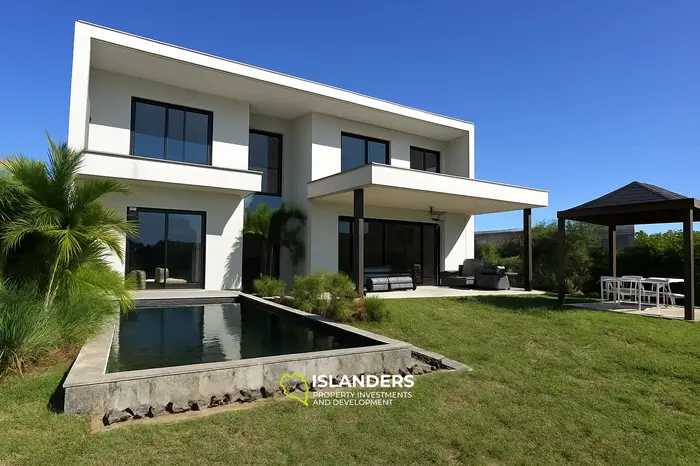 5 Habitaciones · 372 m² · Casa