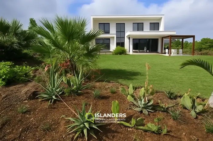 5 Habitaciones · 372 m² · Casa