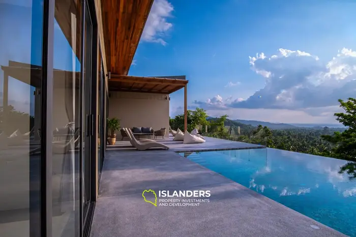A Peaceful Villa in Koh Phangan's Hills