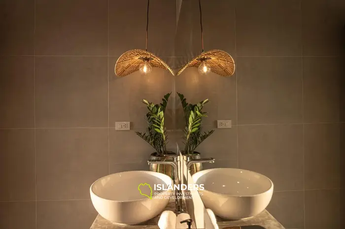 A Peaceful Villa in Koh Phangan's Hills